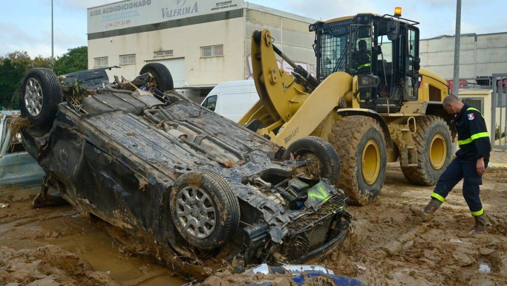 Valencia Residents Weigh Rebuilding or Leaving After Deadly Storm ━ The European Conservative