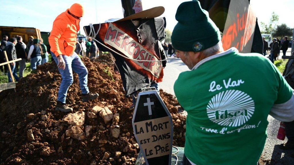 French Farmers Protest Mercosur Agreement ━ The European Conservative