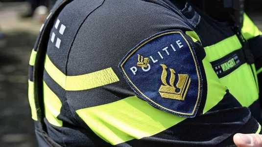 Man opgepakt die mogelijk betrokken is bij dode hond bos Almere | Binnenland