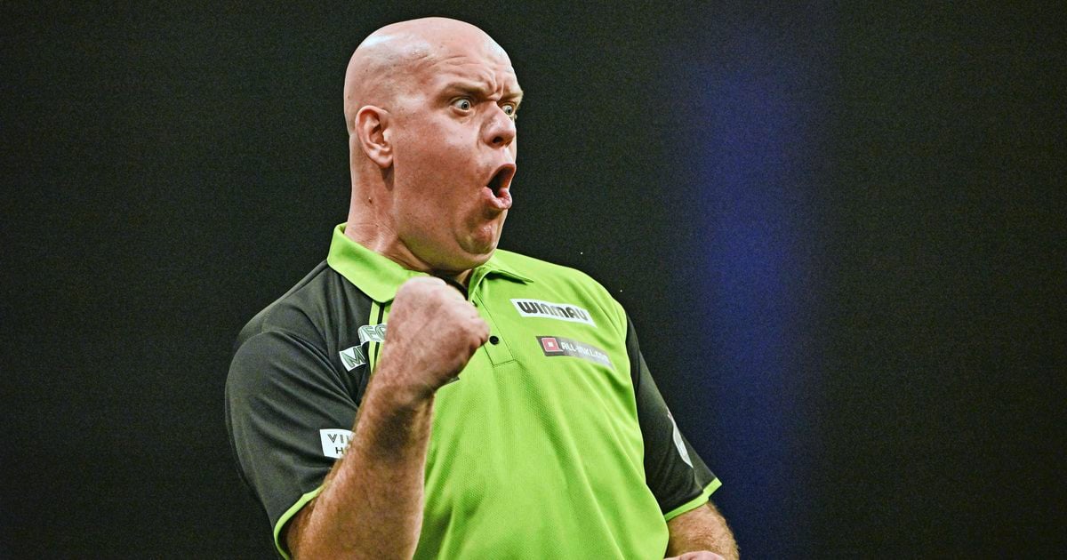 LIVE WK darts: Michael van Gerwen pakt eerste set met gemak | Darts