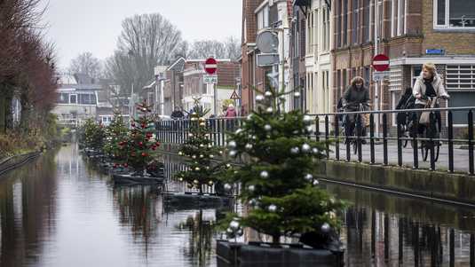 Waarom we dit jaar wéér geen witte kerst krijgen: ’Zelfs in Rusland geen kou in de lucht’ | Binnenland