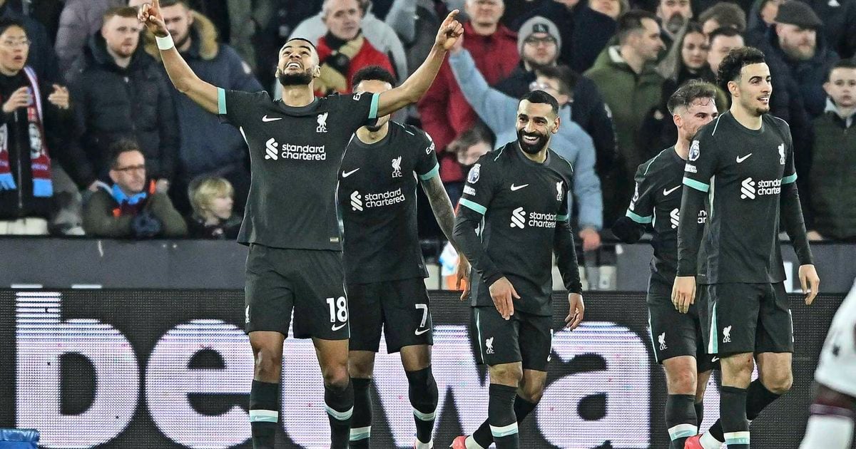 Slot en Liverpool denderen door in Premier League: Gakpo en weergaloze Salah maken gehakt van West Ham