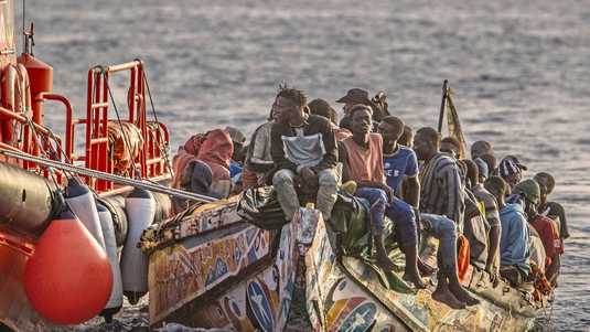 Dodelijke migratieroute eist weer tol: zes doden onder migranten op route naar Canarische Eilanden | Buitenland