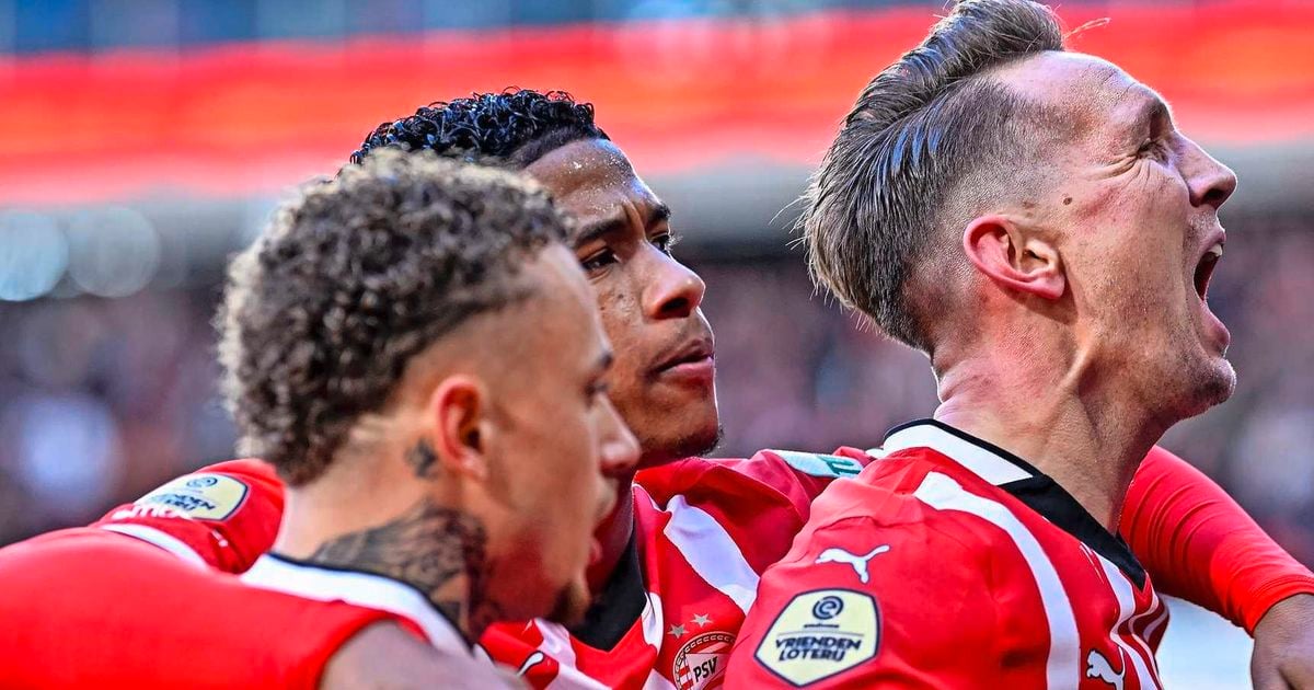 LIVE Eredivisie: kan dominant PSV na rust zege tegen Feyenoord over streep trekken?