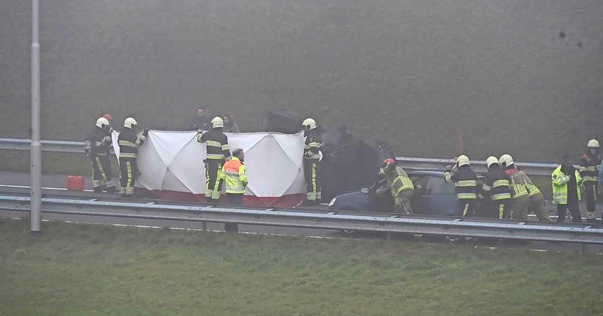 Afsluitdijk na diverse ongelukken halverwege middag weer helemaal open vanuit Friesland