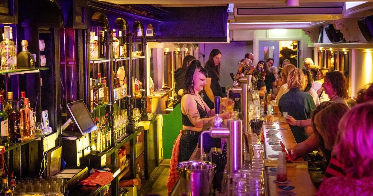 Queerbar na subsidie van bijna een ton binnen drie maanden failliet: ’Geld uitgegeven alsof het niet op leek te gaan’