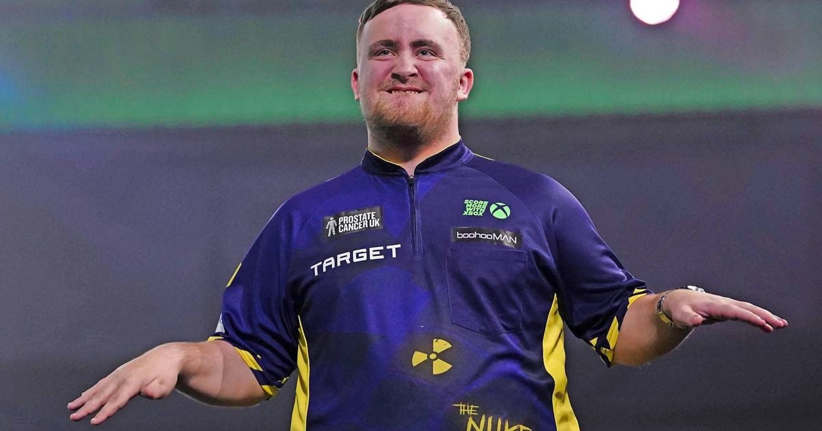 Ontspannen Luke Littler moeiteloos naar halve finale WK darts